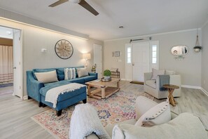 Hús (3 Bedrooms) | Að innan