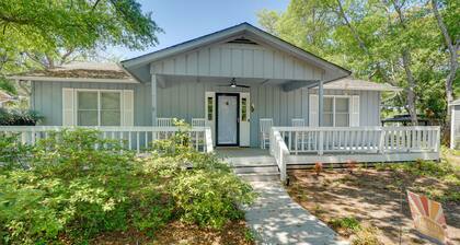 Oak Island Home w/ Spacious Backyard & Porch