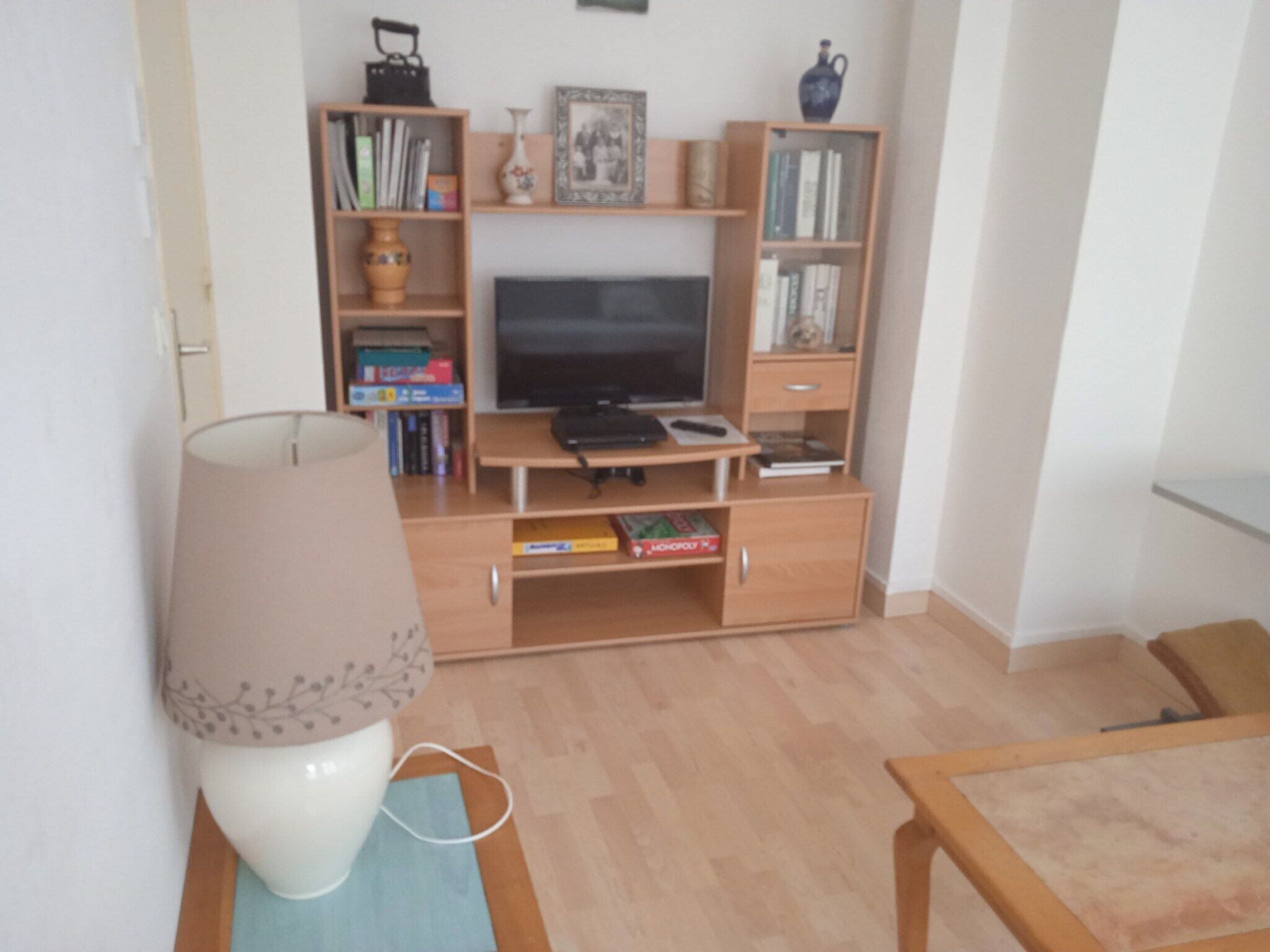 Appartement / Maison Avec sa Petite Cour, Dans une rue Calme, Proche de Tout