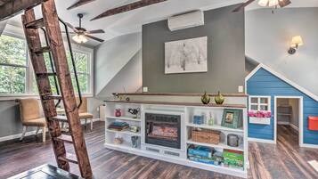 Rumah (2 Bedrooms) | Interior