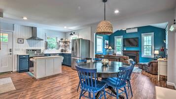House (2 Bedrooms) | Interior