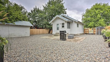 House (1 Bedroom) | Interior