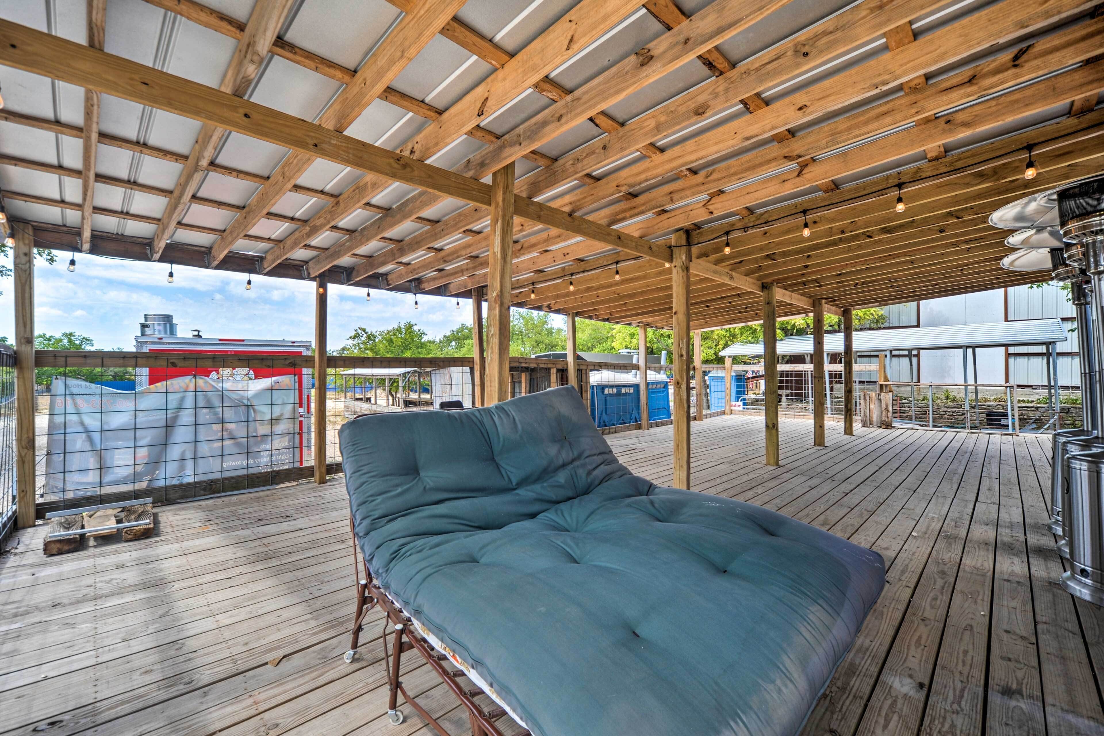 Pet-friendly Harper Farmhouse w/ Large Deck!
