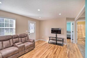 Casa (2 Bedrooms) | Interior