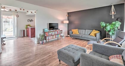 Relaxing Redmond Retreat: Golf, Hike & Ski!