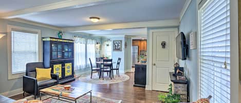 House (2 Bedrooms) | Interior