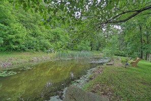 House (2 Bedrooms) | Interior - Quaint Zanesville Home w/ Game Room & Yard! (Zanesville)