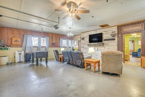 Talo (2 Bedrooms) | Sisätilat