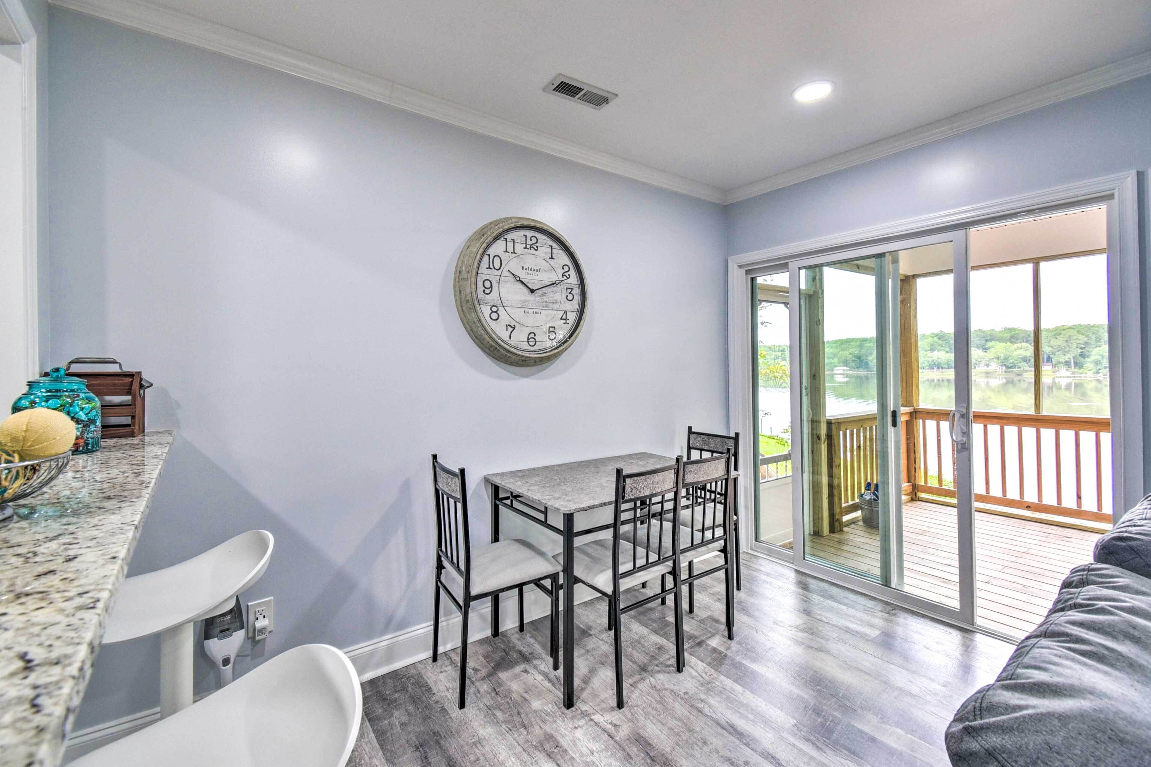 Cottage (2 Bedrooms) | Interior