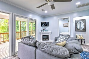 Cottage (2 Bedrooms) | Interior