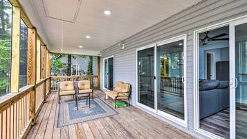 Cottage (2 Bedrooms) | Interior