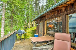 Interior - Remote Escape: Serene Lakeside Cabin w/ Beach (Worley)