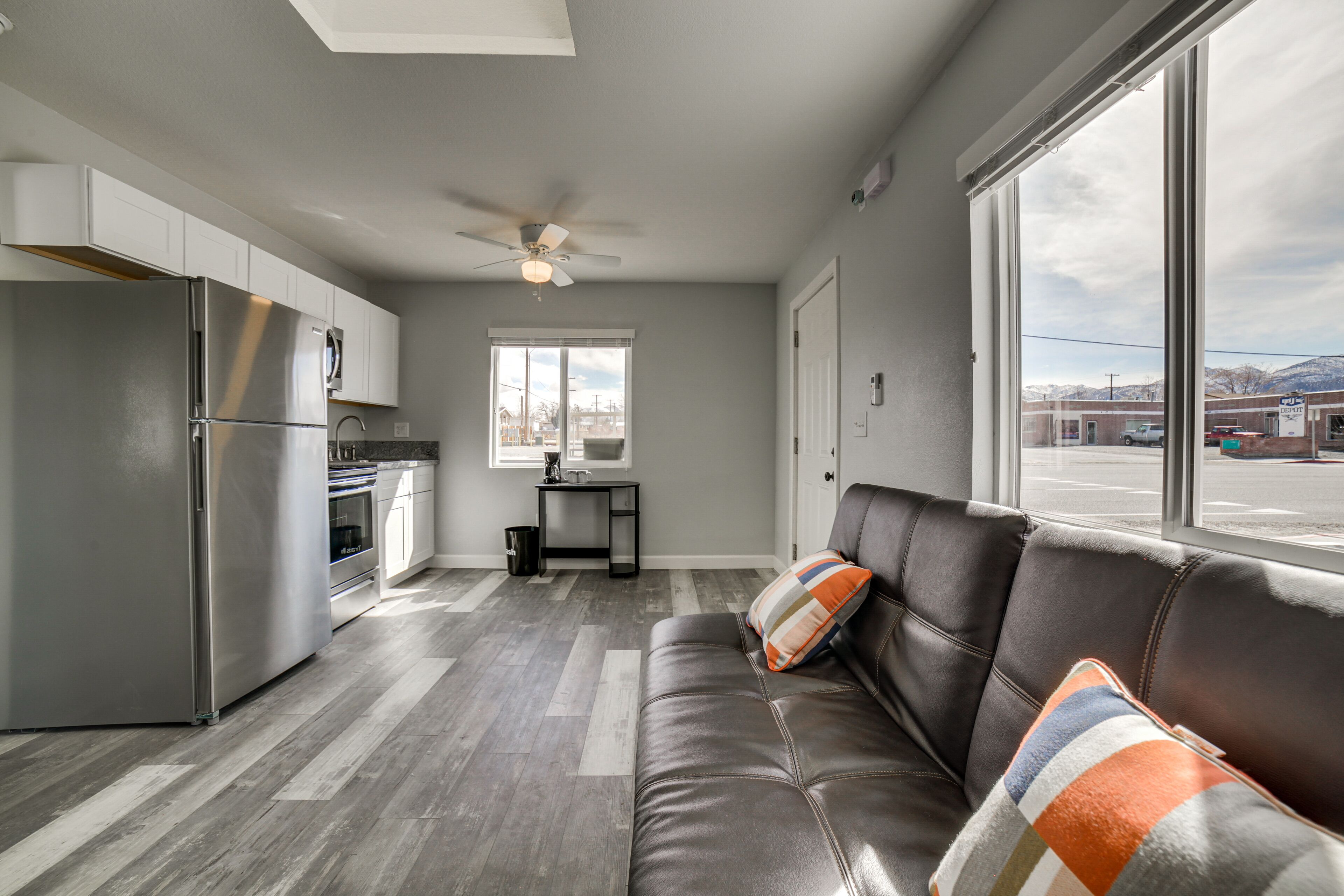 Renovated Hawthorne Apartment By Museums & Dining!