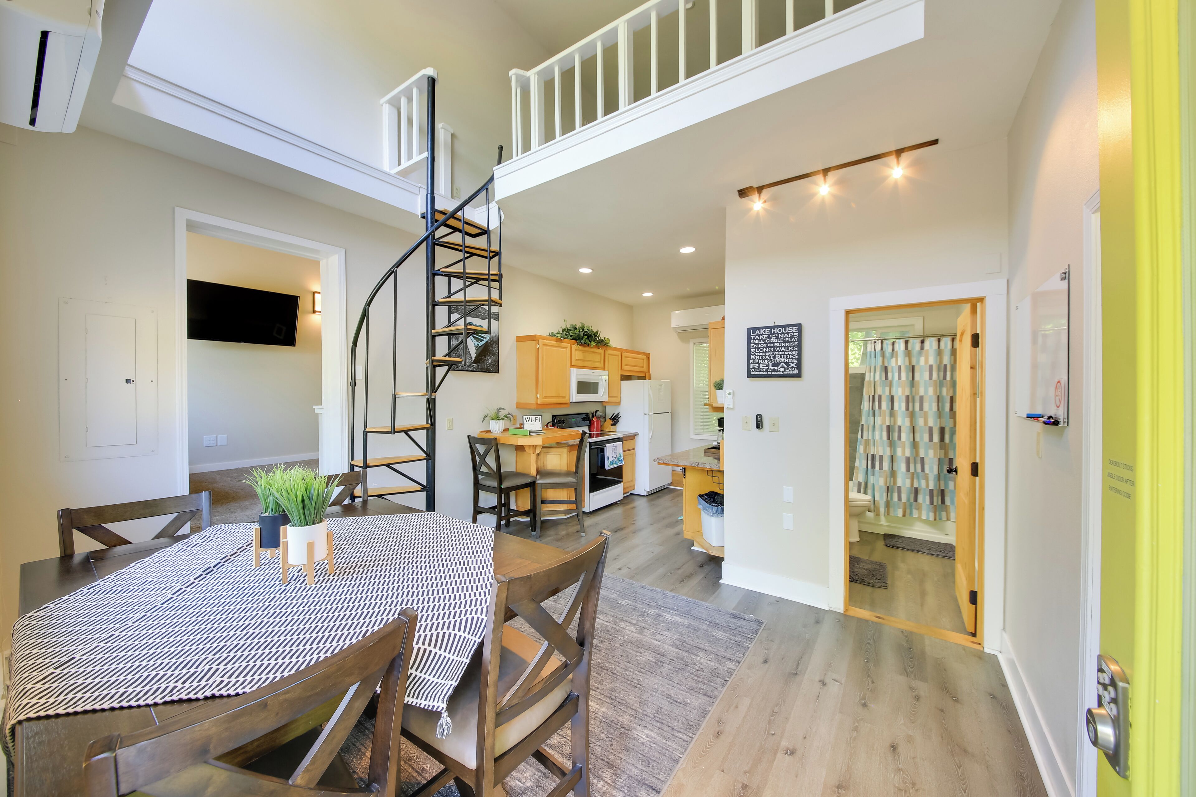 House (2 Bedrooms) | Front of property