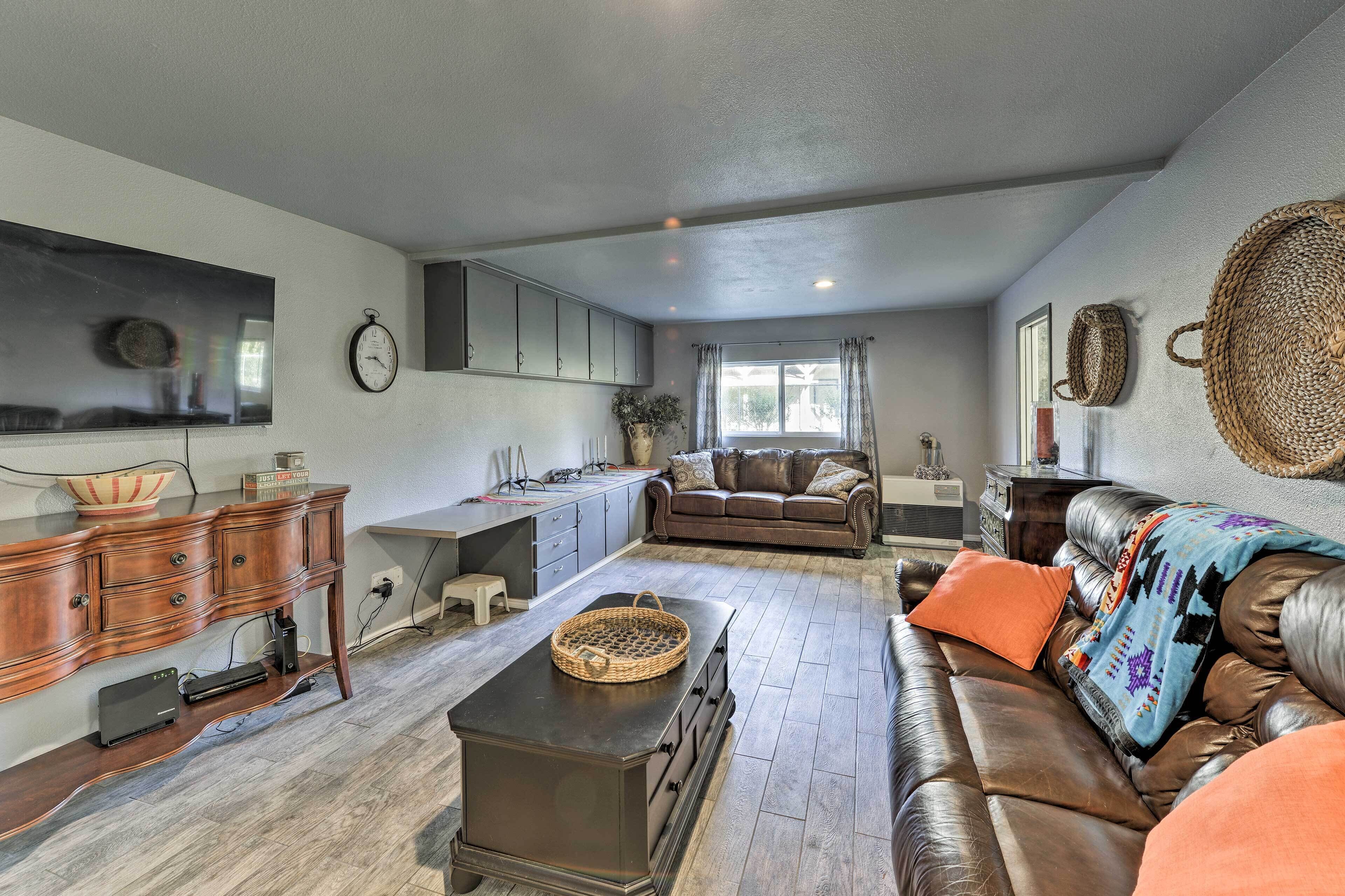 House (4 Bedrooms) | Interior