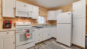 Cottage (2 Bedrooms) | Interior