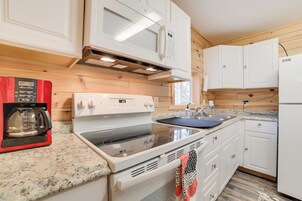 Cottage (2 Bedrooms) | Interior