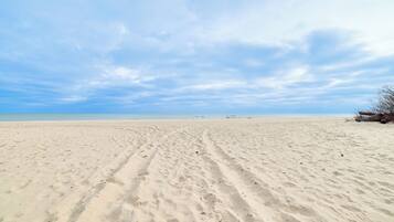 Cottage (2 Bedrooms) | Interior