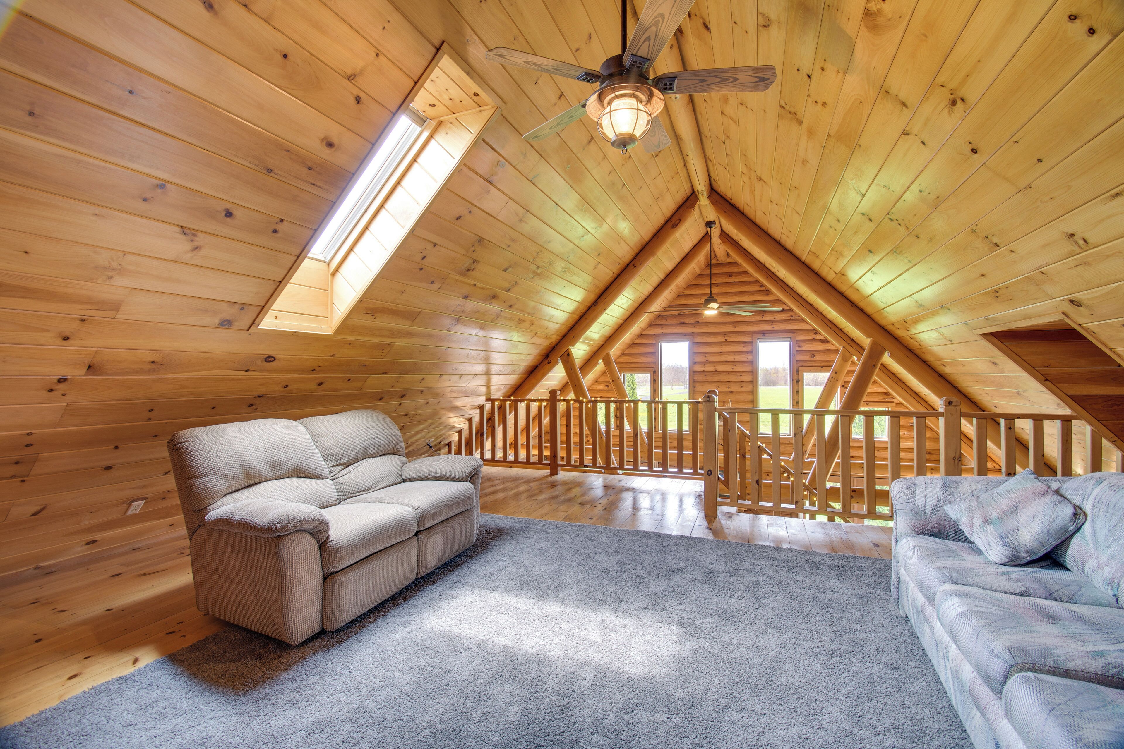 House (6 Bedrooms) | Interior