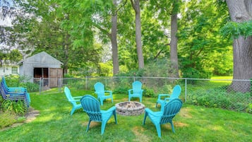 House (4 Bedrooms) | Property grounds