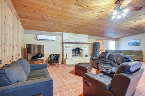 Casa (2 Bedrooms) | Interior