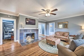 House (3 Bedrooms) | Interior - Spacious Lakefront Retreat w/ Hot Tub + Dock! (Winchester)