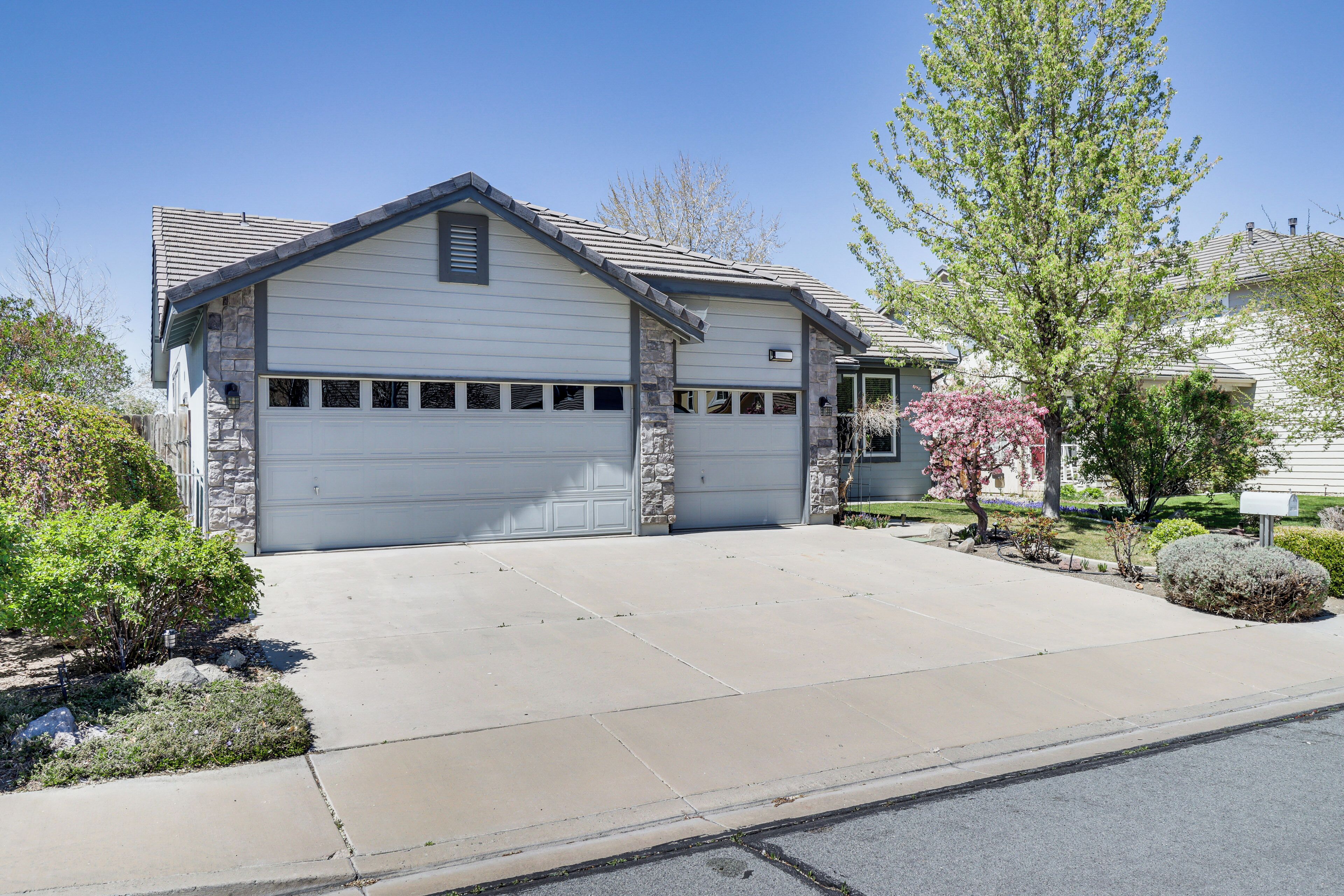 Nhà (3 Bedrooms) | Nội thất