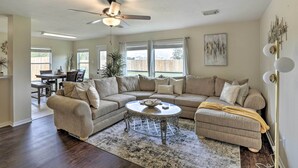 ハウス (4 Bedrooms) | 施設の正面