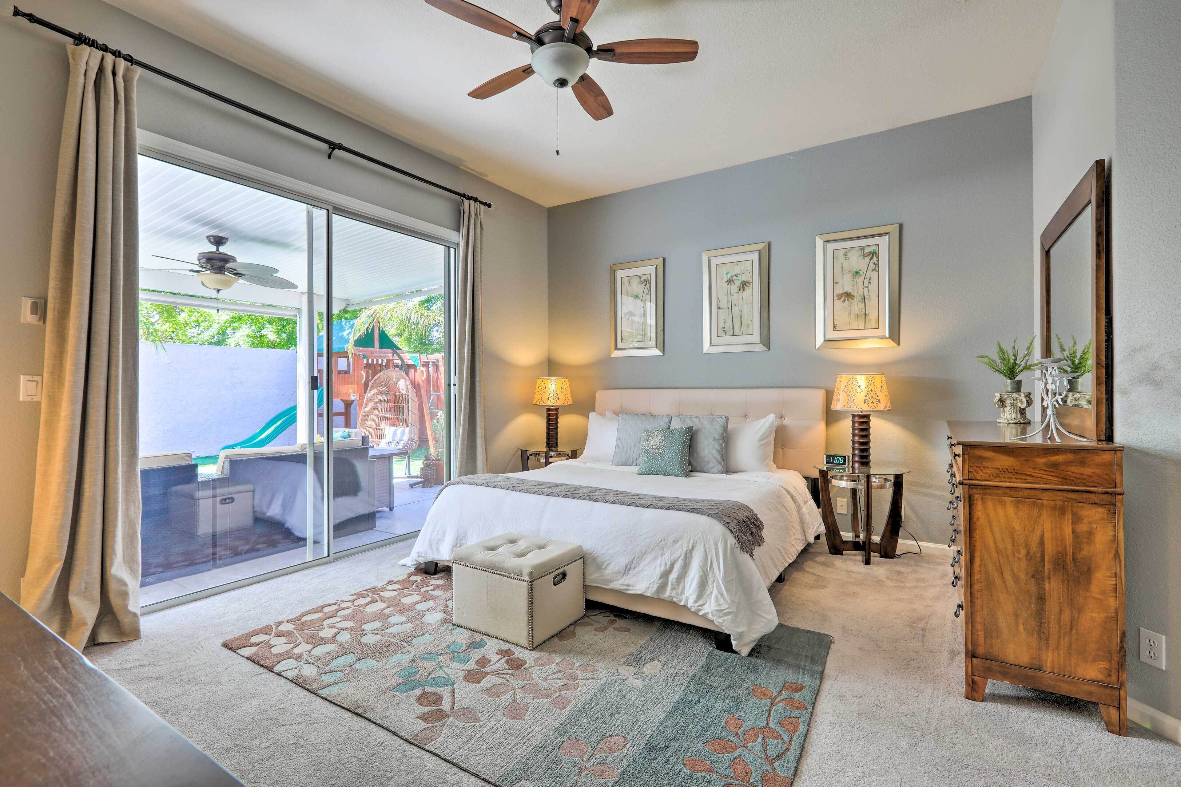 House (4 Bedrooms) | Interior