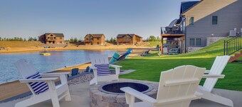 Spacious New Lisbon Home w/ Lake Access!