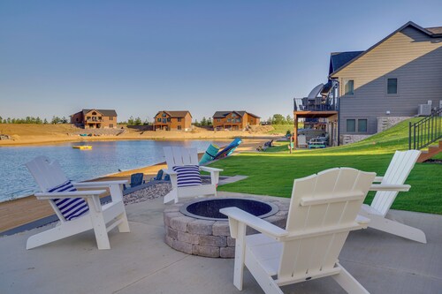 Spacious New Lisbon Home w/ Lake Access!