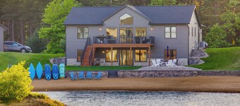 Lakefront Luxury - 1 MI to Buckhorn Boat Landing