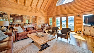 Talo (5 Bedrooms) | Sisätilat