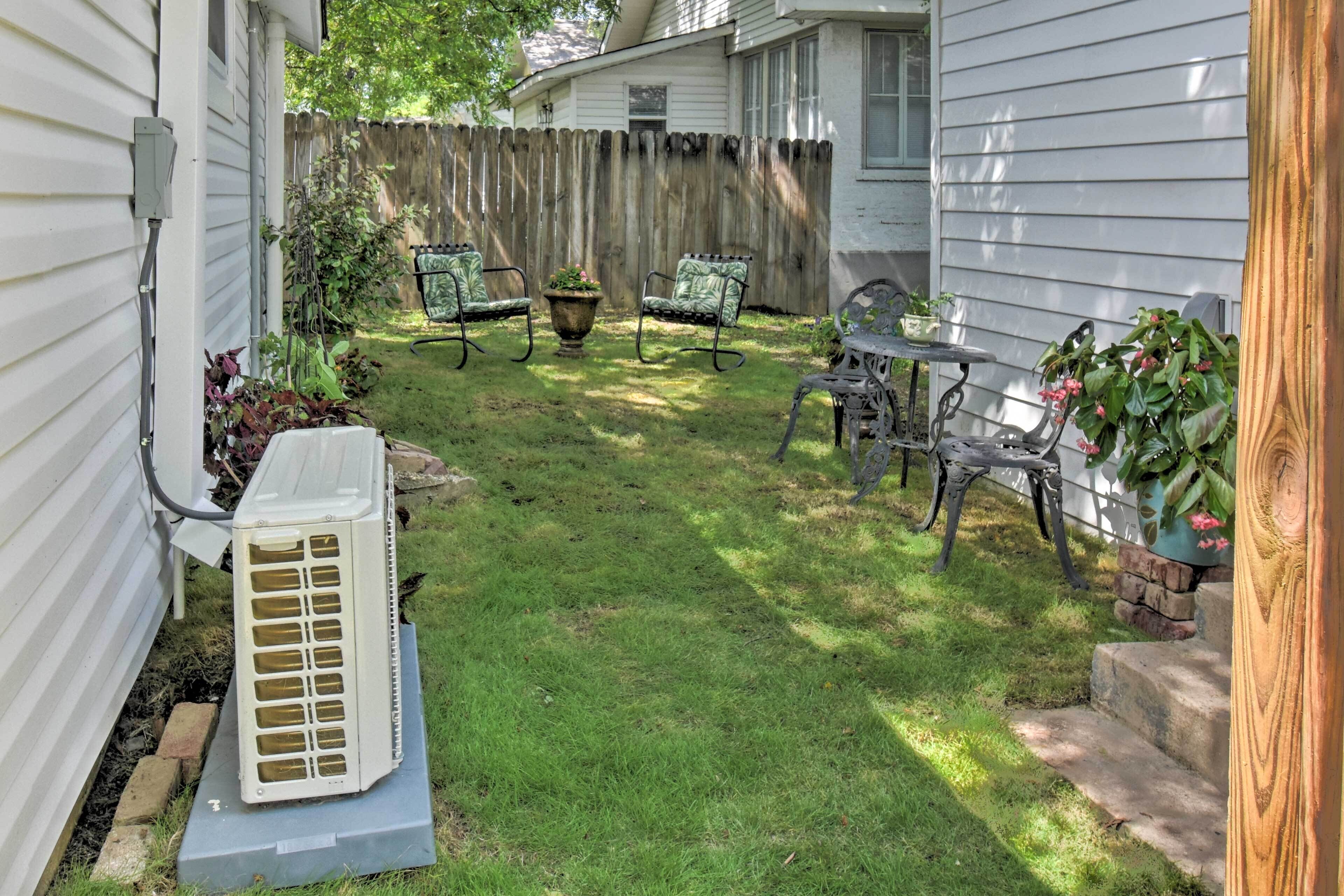 Apartment (0 Bedroom) | Interior