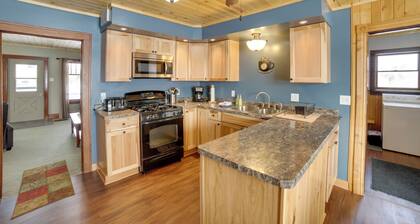 Secluded & Peaceful Upper Peninsula Getaway!