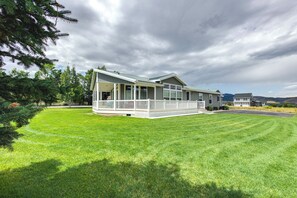 Interior - Tranquil Indigo Getaway < 3 Mi to Hot Pools! (Lava Hot Springs)