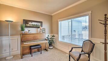 House (Multiple Bedrooms) | Interior