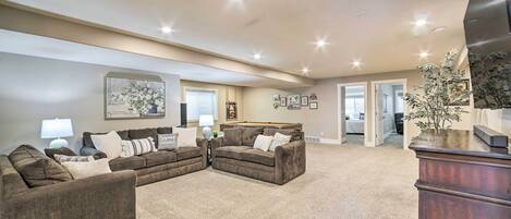 House (Multiple Bedrooms) | Interior