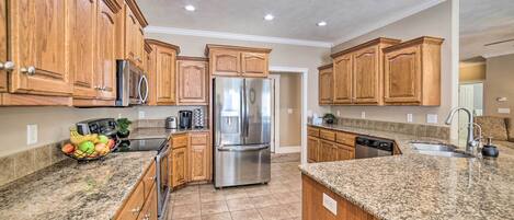 House (Multiple Bedrooms) | Interior