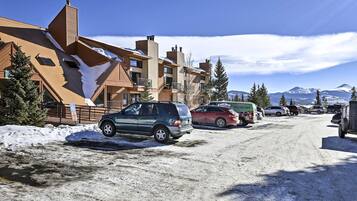 Apartment (1 Bedroom) | Interior