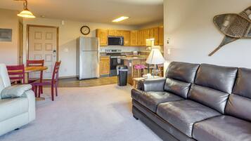 Apartment (1 Bedroom) | Interior