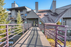 Apartment (1 Bedroom) | Interior