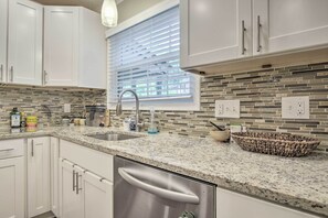 公寓 (1 Bedroom) | 私人廚房 | 微波爐、焗爐、爐具、洗碗機