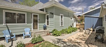 Walkable Ten Sleep House w/ Patio & Sunroom!