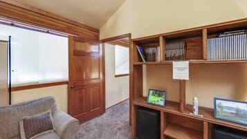 Apartemen (0 Bedroom) | Interior