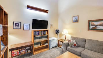 Apartment (0 Bedroom) | Front of property