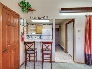 Huoneisto (0 Bedroom) | Sisätilat