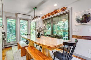 House (3 Bedrooms) | Interior - Vermont Mountain Retreat: The Antler House (Plymouth)