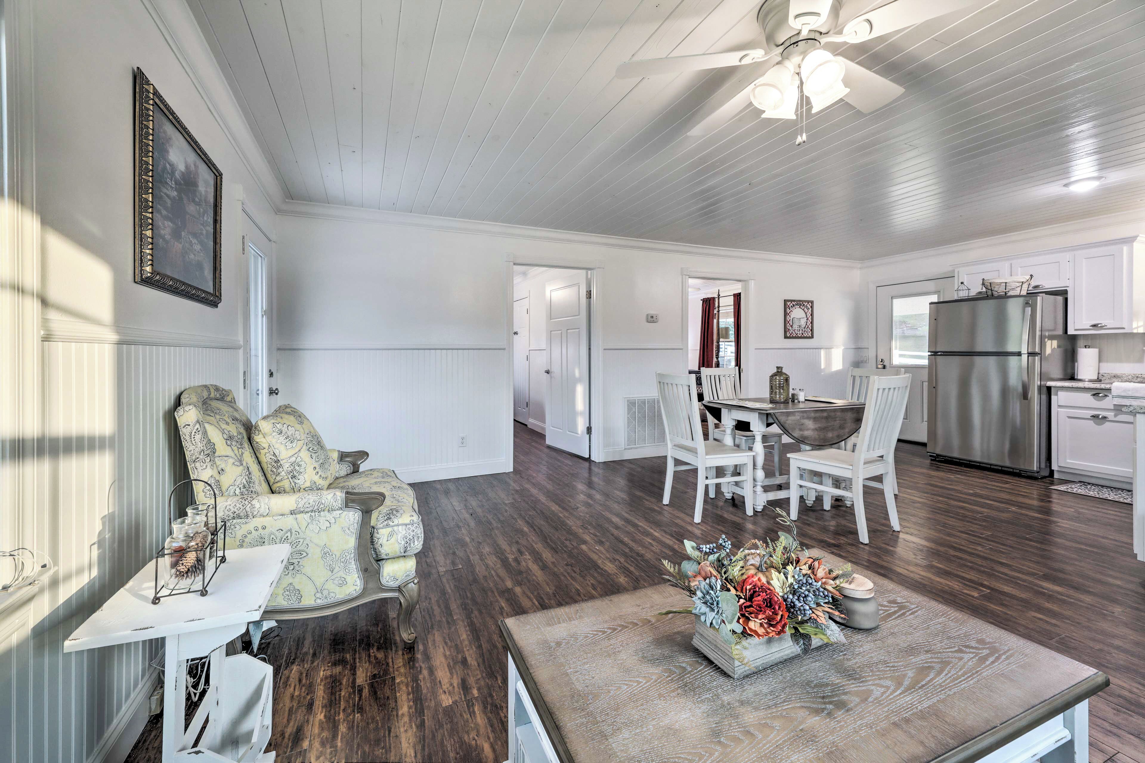 Cottage (2 Bedrooms) | Interior