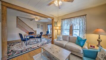 Rumah (2 Bedrooms) | Bagian depan properti